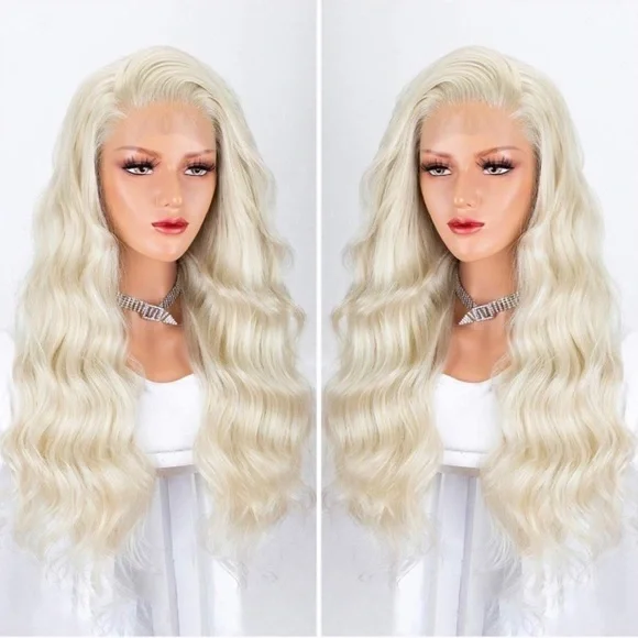✨22” PALE BLONDE WAVY LACE FRONT WIG💫 *NWT*